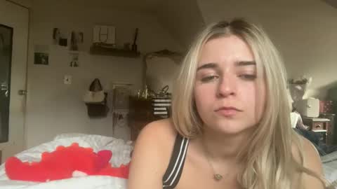 EmmaAngel online show from December 21, 7:21 pm