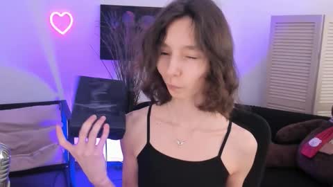 emmanuellbrown online show from February 5, 10:20 am