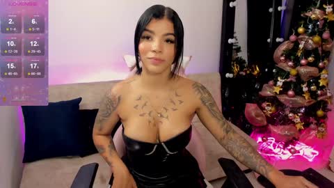 Emma Russell online show from December 13, 5:10 pm