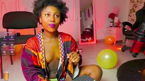 Sara online show from September 28, 11:37 am