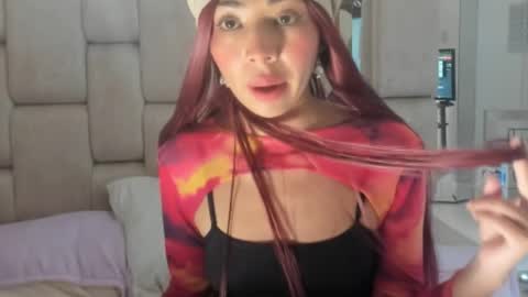 Snapshot of emmaskinny_ chatting on March 29, 10:48 am Emma online show from March 29, 10:48 am