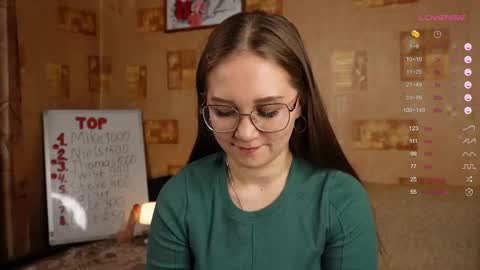 Mia online show from March 1, 1:51 pm