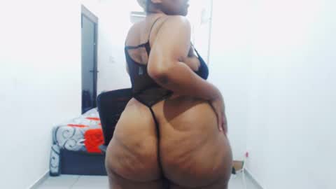 Emmy Lilly and Sam online show from December 7, 8:27 pm