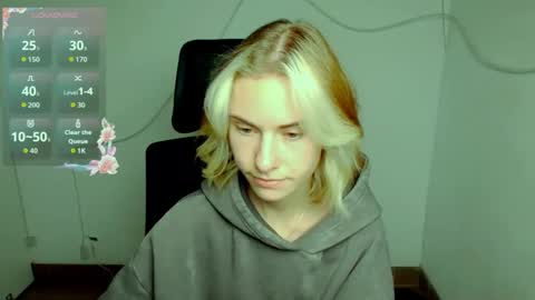 Emmi online show from October 4, 11:08 am