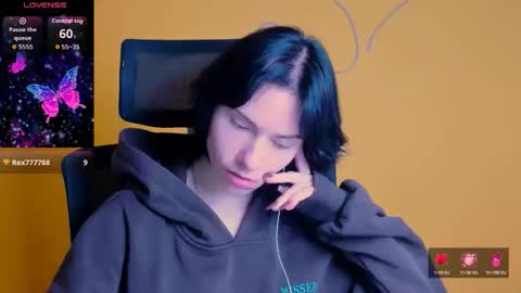 Emmi online show from April 28, 5:23 am