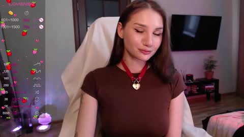 Emily online show from November 5, 9:09 am