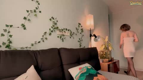 Snapshot of emmie_blush chatting on March 12, 6:19 am Emily online show from March 12, 6:19 am