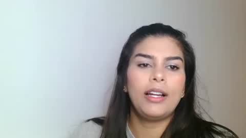 emmie online show from November 19, 9:09 am