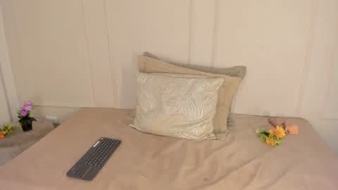 Emmiily online show from January 9, 10:41 pm