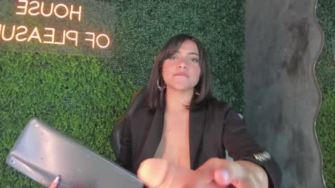 Emmiily online show from January 23, 2:02 am