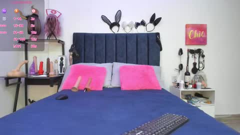          online show from February 12, 11:51 am