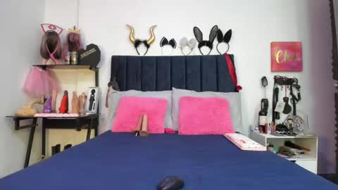          online show from June 4, 12:55 pm