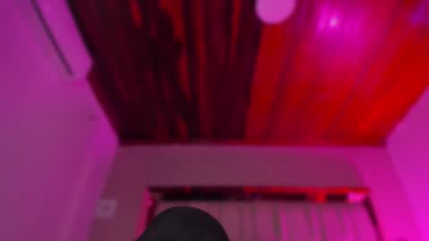    online show from November 1, 11:34 am