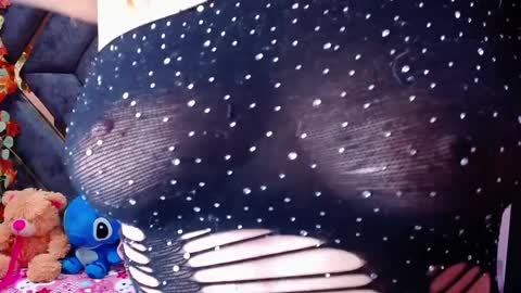 Snapshot of emmily_walker chatting on March 7, 6:57 am EmmilyWalker online show from March 7, 6:57 am