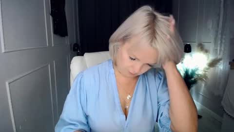 emmmam online show from November 5, 11:54 am