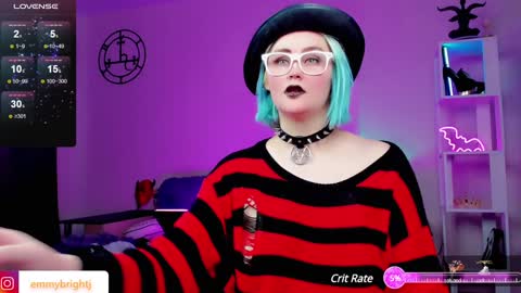 Emmy Bright     50  online show from December 12, 8:47 am