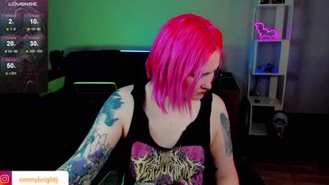 Emmy Bright     50  online show from February 3, 12:47 am