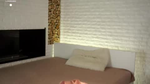 Emmy online show from September 22, 1:46 pm