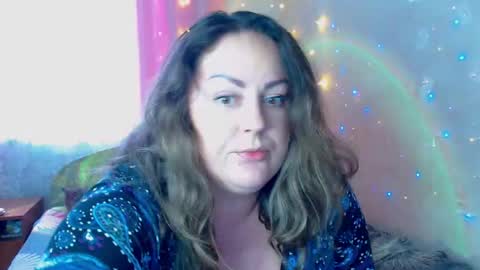 Snapshot of emmyxotty chatting on December 31, 12:36 pm Emmy online show from December 31, 12:36 pm
