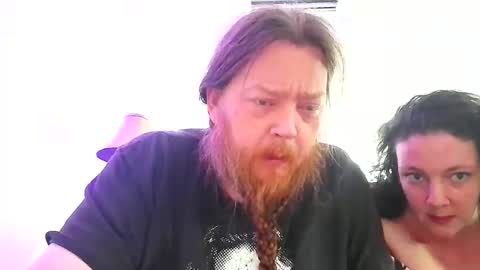 Snapshot of emnm696babii chatting on November 22, 4:28 pm emnm696babii online show from November 22, 4:28 pm