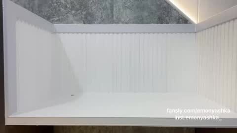 Emo online show from February 11, 9:03 pm