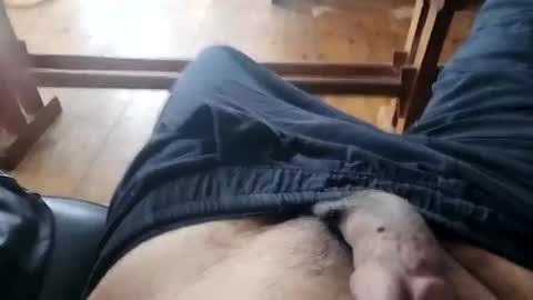 emotion281 online show from February 17, 9:17 am