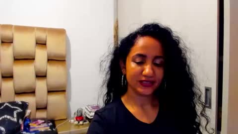 emperatriztapia online show from June 4, 10:49 pm