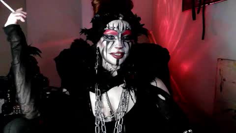 Morrigan online show from December 23, 10:57 am