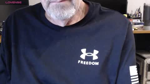 Snapshot of emptyk chatting on July 5, 3:19 pm Tantric Wood online show from July 5, 3:19 pm