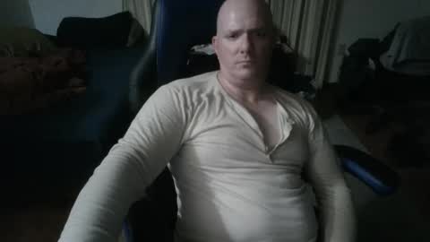 Snapshot of emsguy1 chatting on May 13, 6:00 am Matt online show from May 13, 6:00 am