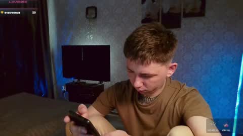 emveeboy96 online show from May 3, 7:25 am