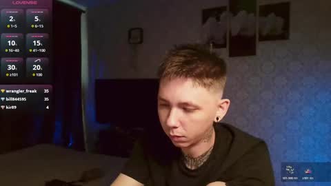 emveeboy96 online show from May 16, 7:05 am