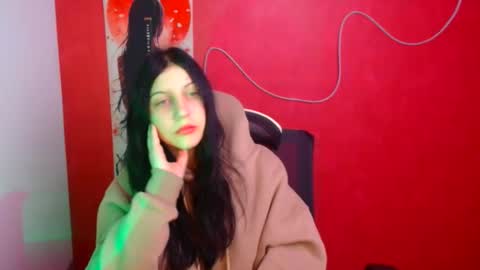 Snapshot of emxma chatting on November 22, 12:37 pm Emma online show from November 22, 12:37 pm