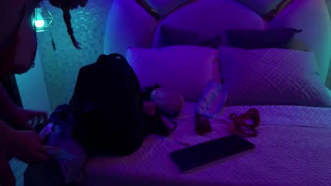 Emy  online show from December 3, 11:41 am