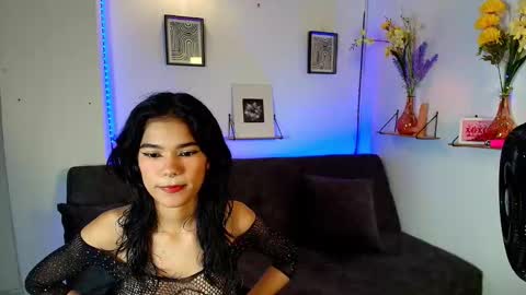 emycarver09 online show from September 10, 12:16 pm