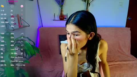 emycarver09 online show from October 5, 12:14 pm