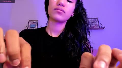 emycarver09 online show from February 12, 10:43 am