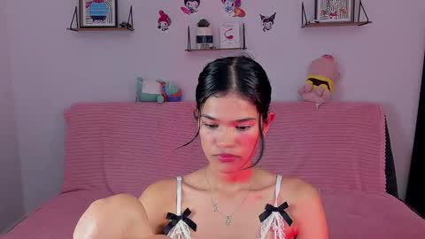 emycarver09 online show from February 27, 2:50 pm