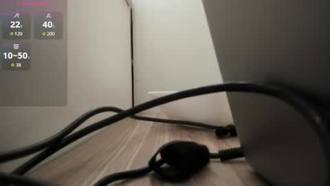 emyconneer online show from April 2, 3:20 pm