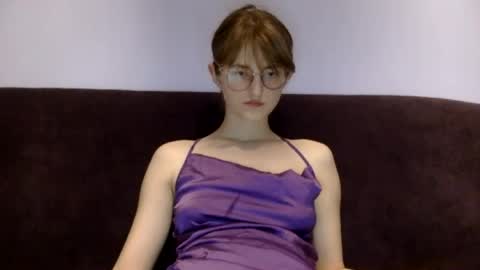 emydelore online show from August 2, 8:29 pm