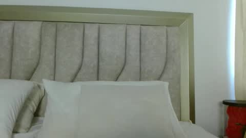 ig carolinagm 1   online show from March 4, 9:32 pm