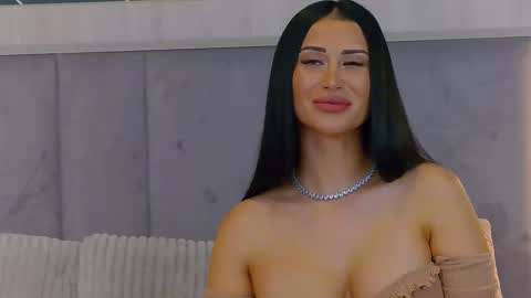  Emy  online show from November 4, 6:45 am