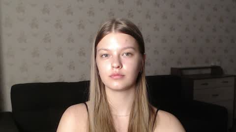 EmySway online show from December 28, 9:30 pm