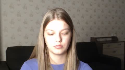 EmySway online show from December 29, 9:20 pm