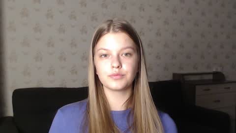 EmySway online show from December 30, 4:51 pm