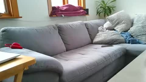 emyxxl online show from February 7, 2:10 pm