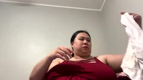 Snapshot of encasedbeauty chatting on October 18, 1:08 am Ela online show from October 18, 1:08 am