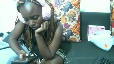 Vee online show from March 22, 10:24 pm