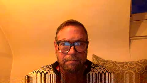 endurorider36 online show from December 1, 4:01 pm