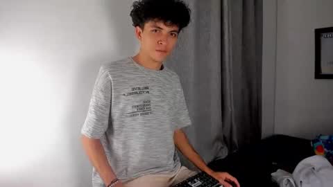 Salo online show from April 19, 10:01 pm